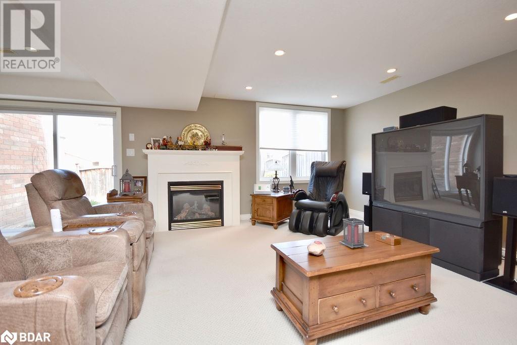 167 Crompton Drive, Barrie, Ontario  L4M 6P1 - Photo 28 - 40711225