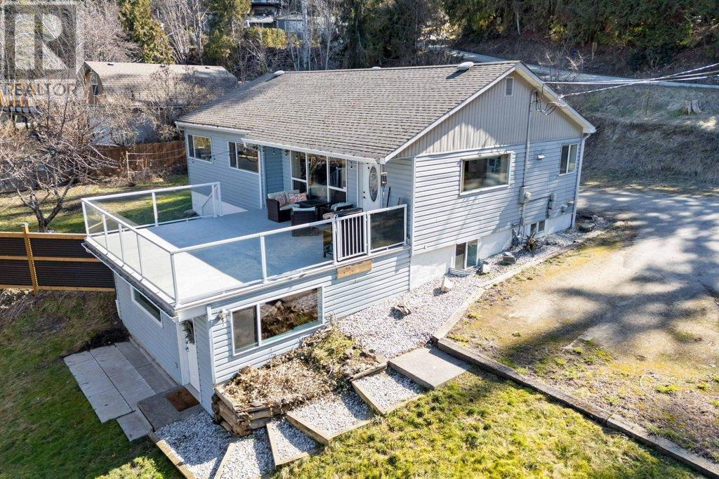 5881 71 Avenue NE, Salmon Arm, British Columbia