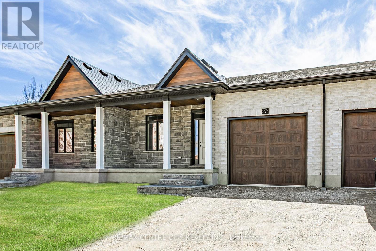 Property at 271 SOUTH CARRIAGE ROAD image 4