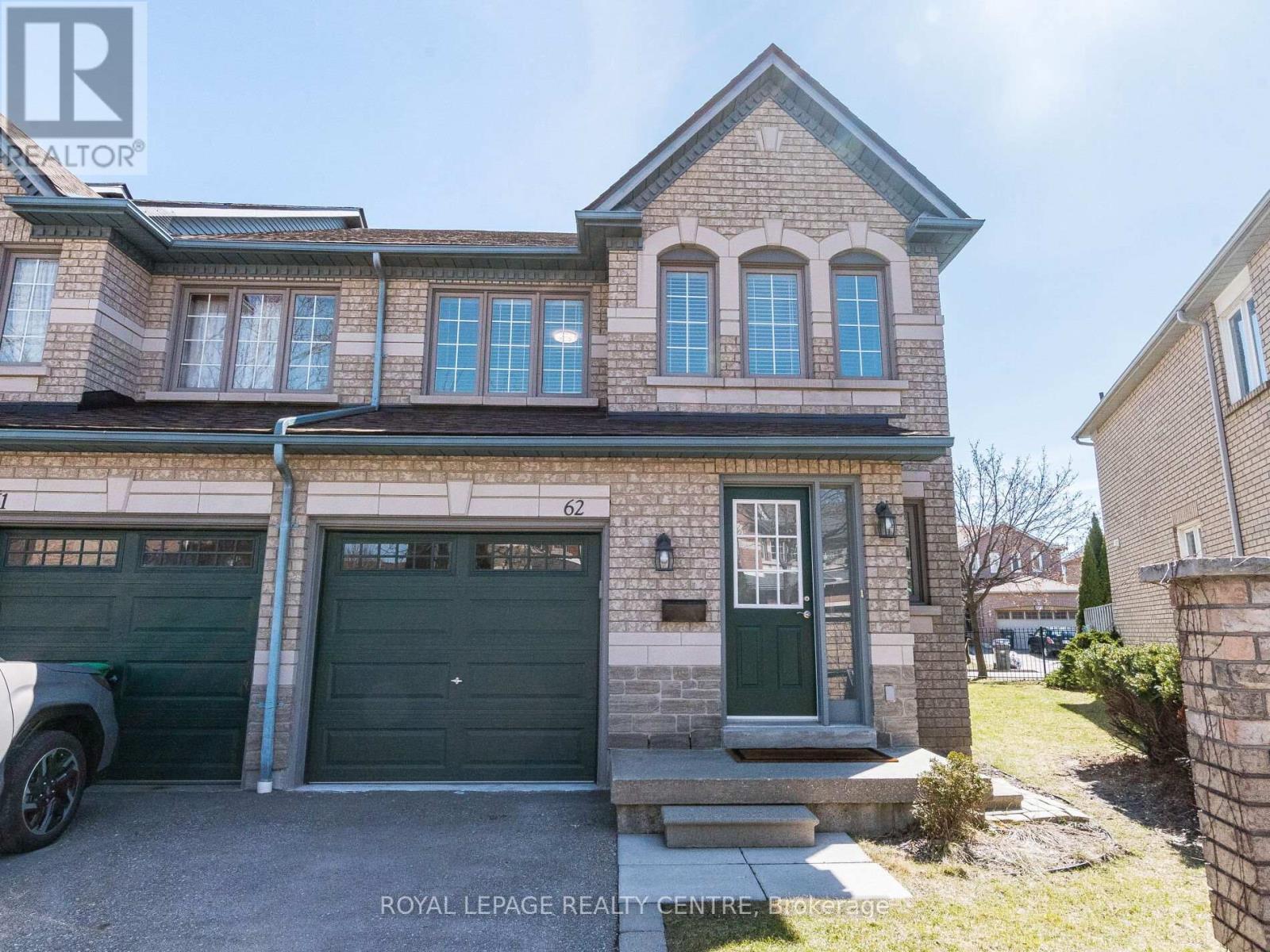Property at 62 - 455 APACHE COURT image 2
