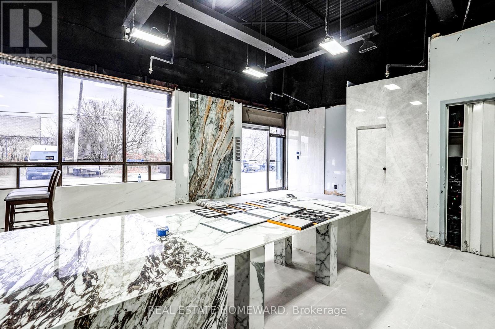 Unit 3 - 170 Bovaird Drive W, Brampton, Ontario  L7A 0H3 - Photo 12 - W12055963
