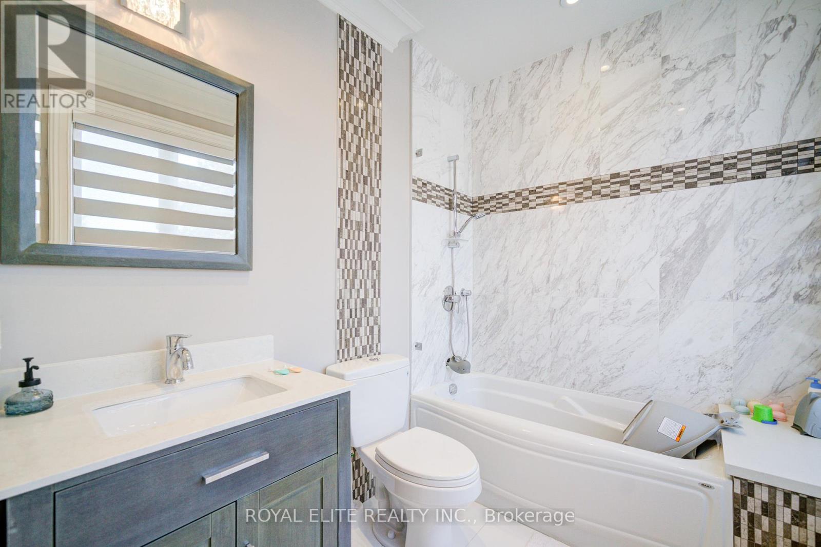 165 Krieghoff Avenue, Markham, Ontario  L3R 1W2 - Photo 14 - N12056091