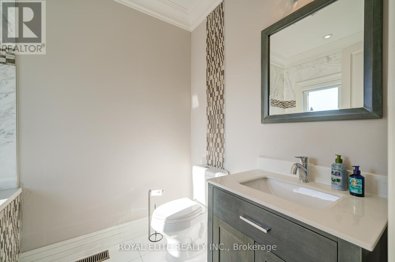 165 Krieghoff Avenue, Markham, Ontario  L3R 1W2 - Photo 17 - N12056091