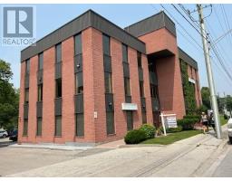 100 - 30 PROSPECT STREET, Newmarket, Ontario