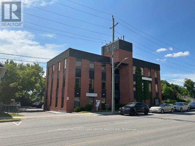100 - 30 Prospect Street, Newmarket, Ontario  L3Y 3S9 - Photo 3 - N12056120