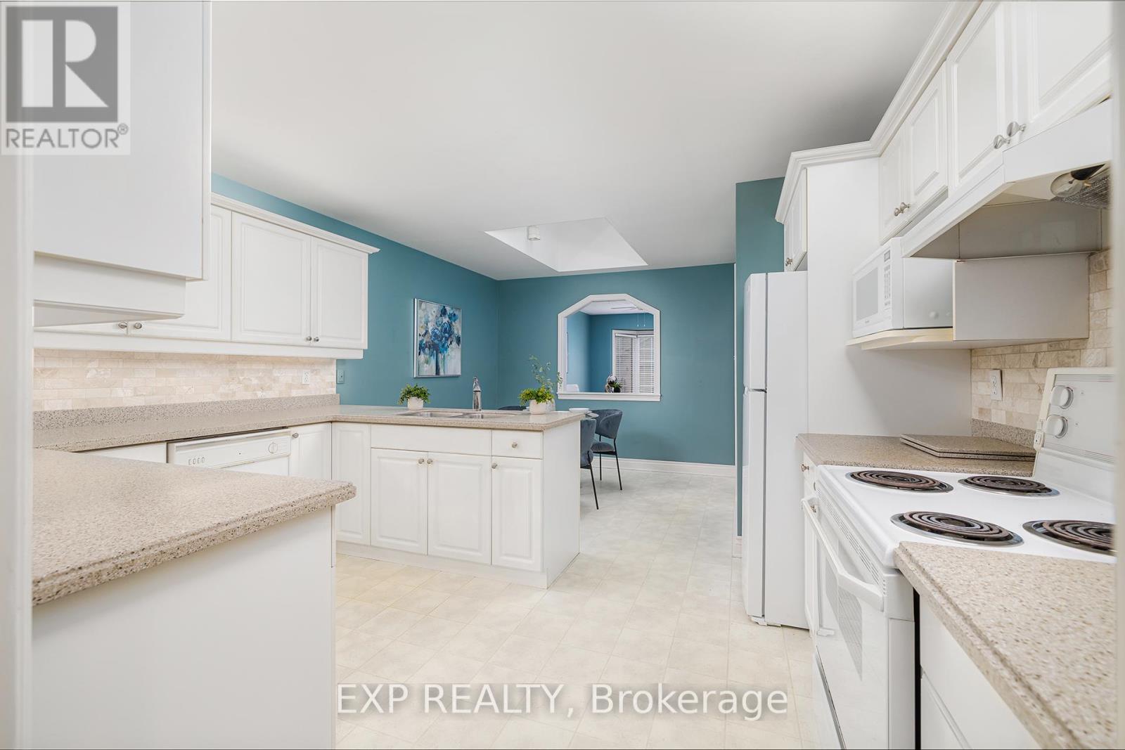 3 - 1151 Riverside Drive, London North, Ontario  N6H 2T7 - Photo 8 - X12056033