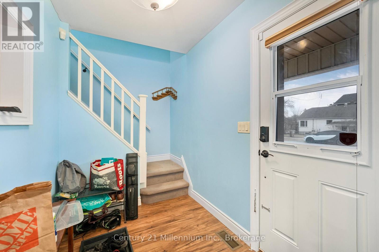 50 Donald Street, Barrie, Ontario  L4N 1E3 - Photo 11 - S12056185