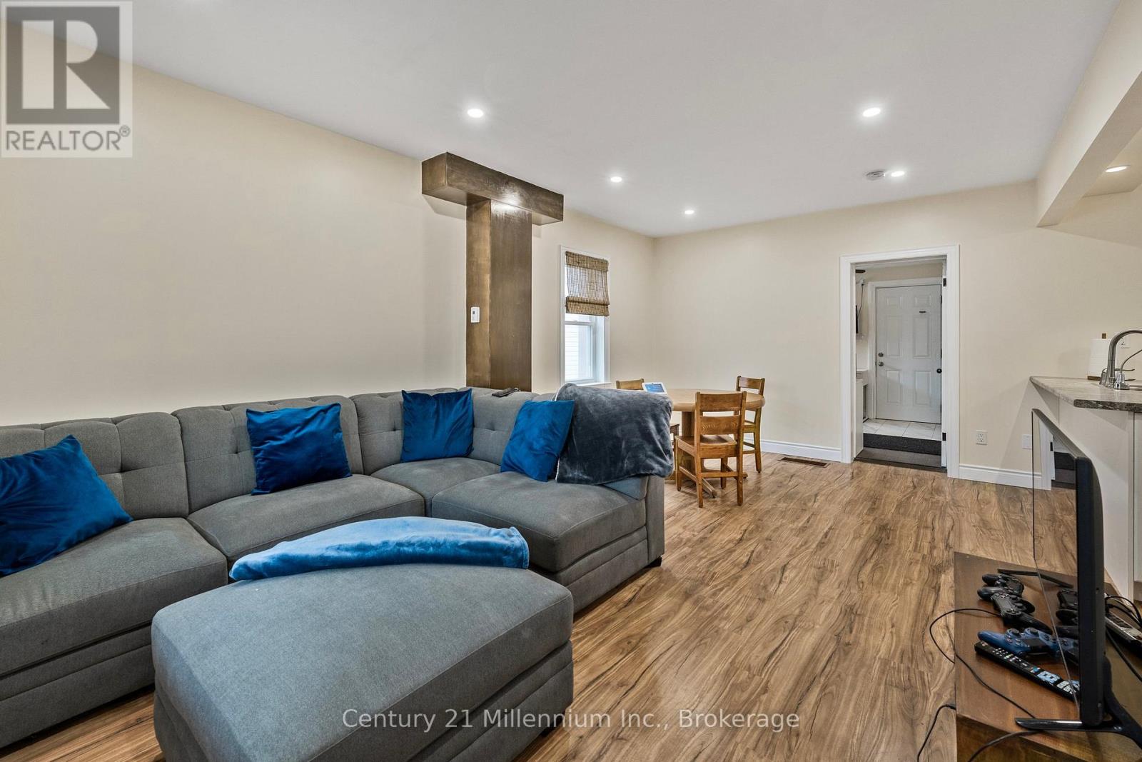 50 Donald Street, Barrie, Ontario  L4N 1E3 - Photo 13 - S12056185