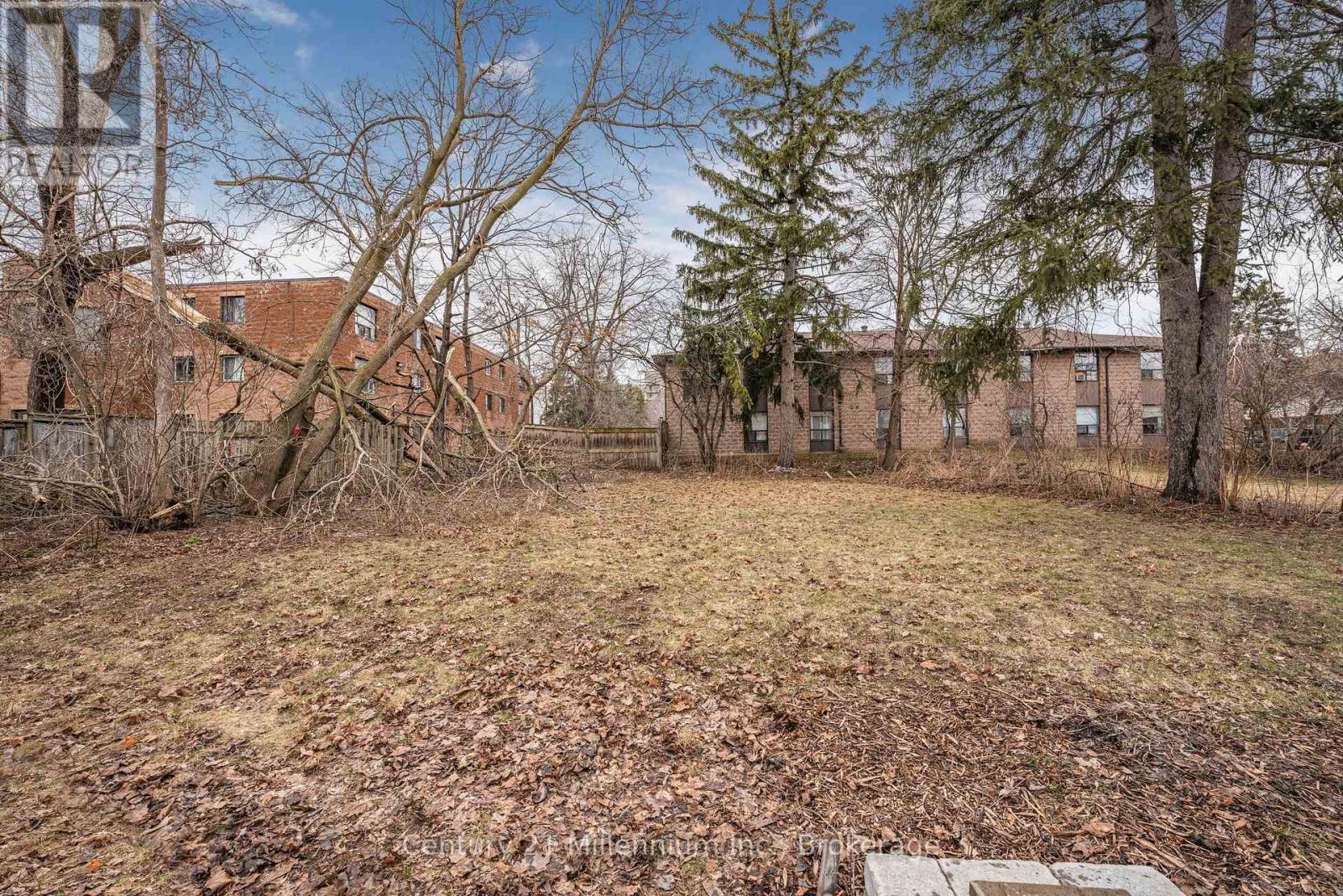 50 Donald Street, Barrie, Ontario  L4N 1E3 - Photo 48 - S12056185