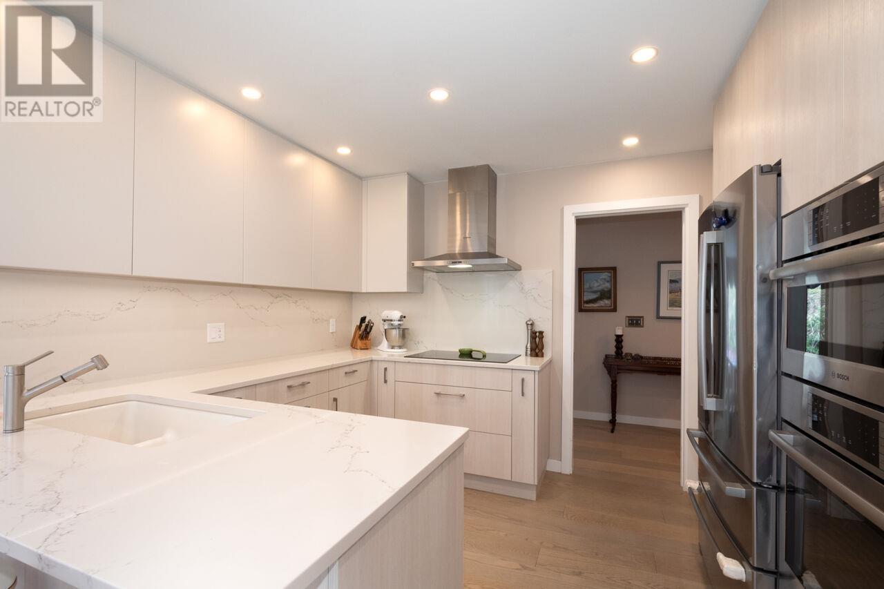 6739 Dufferin Avenue, West Vancouver, British Columbia  V7W 2K3 - Photo 11 - R2984976