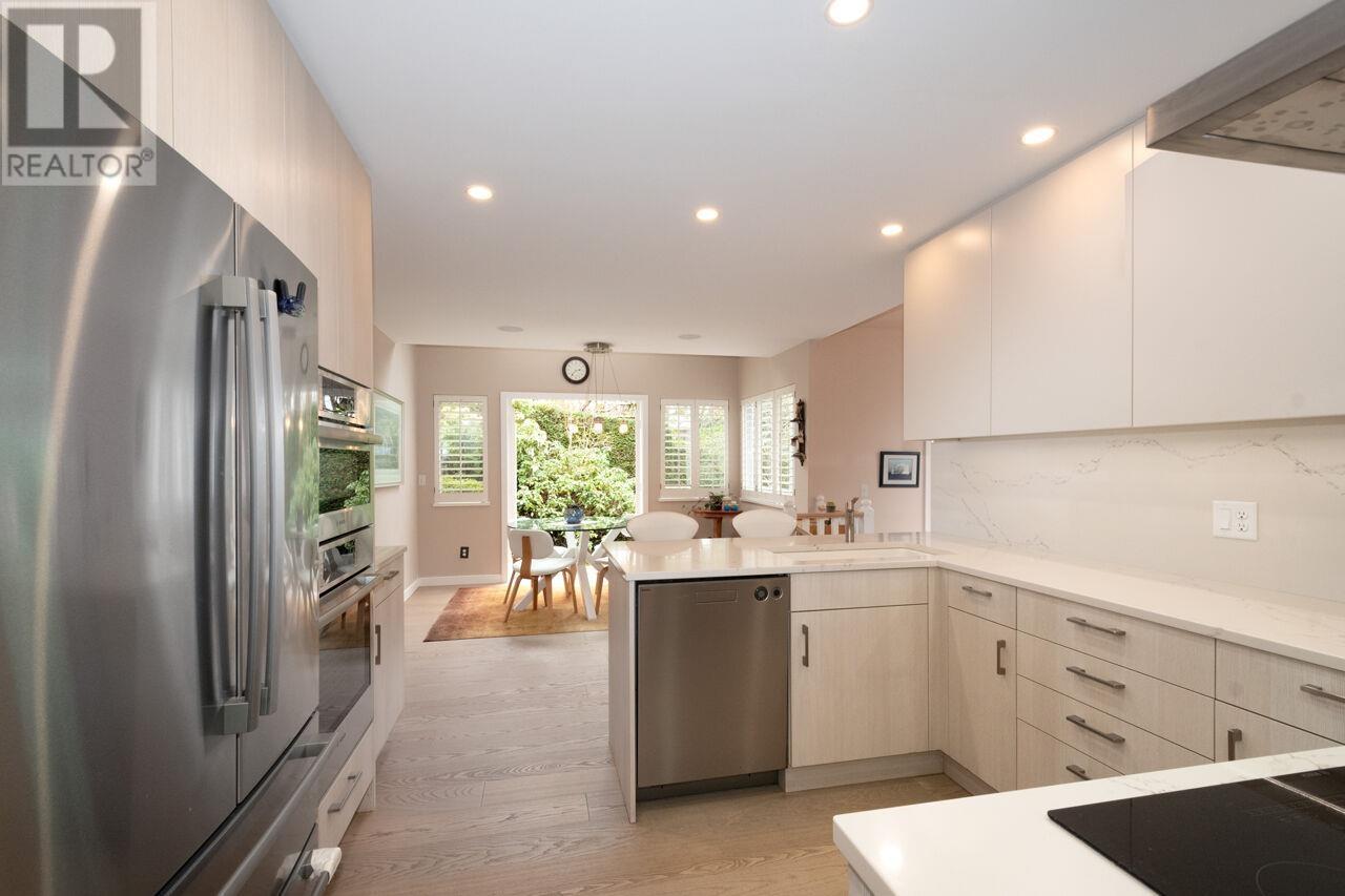 6739 Dufferin Avenue, West Vancouver, British Columbia  V7W 2K3 - Photo 14 - R2984976
