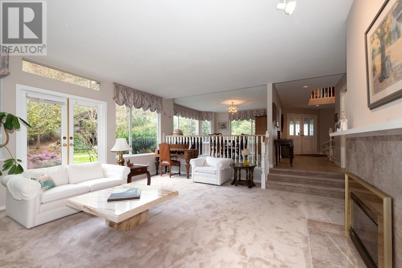 6739 Dufferin Avenue, West Vancouver, British Columbia  V7W 2K3 - Photo 6 - R2984976