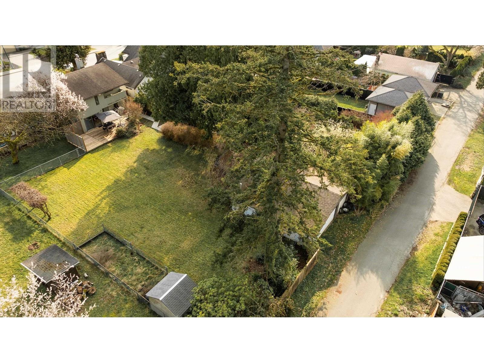 607 Chapman Avenue, Coquitlam, British Columbia  V3J 4A2 - Photo 4 - R2984985