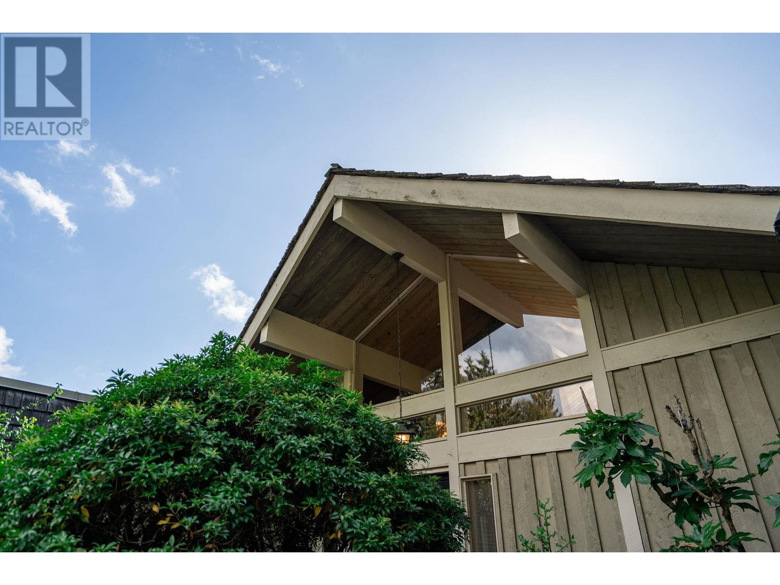 1192 Chartwell Crescent, West Vancouver, British Columbia  V7S 2P8 - Photo 10 - R2984986
