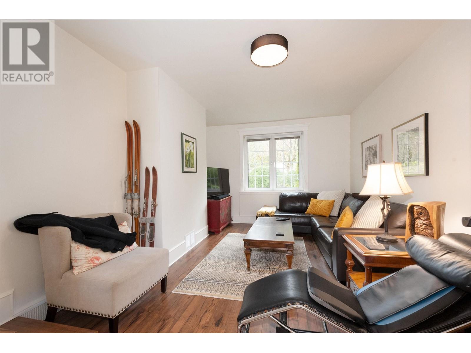 2288 Riverside Drive, North Vancouver, British Columbia  V7H 1V7 - Photo 30 - R2984990