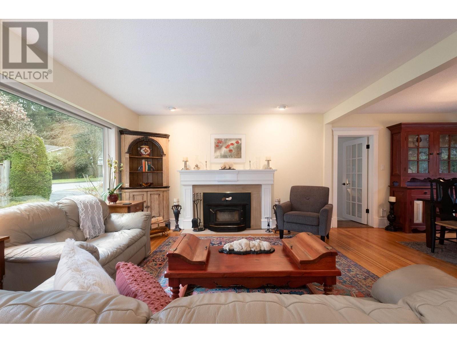 2288 Riverside Drive, North Vancouver, British Columbia  V7H 1V7 - Photo 8 - R2984990