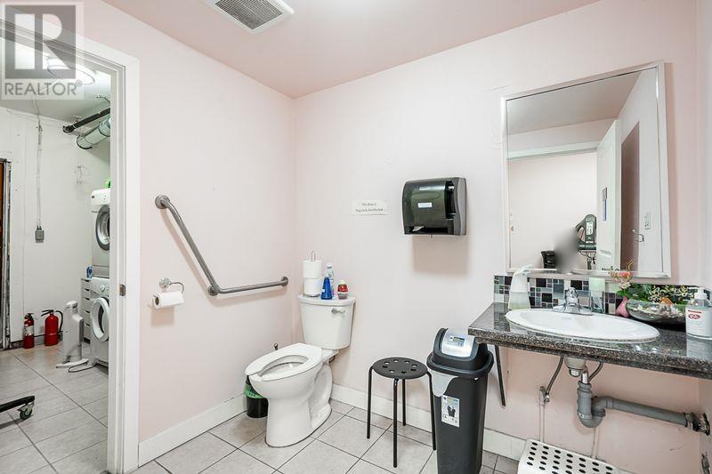 3947 Knight Street, Vancouver, British Columbia  V5N 3L8 - Photo 27 - C8068049