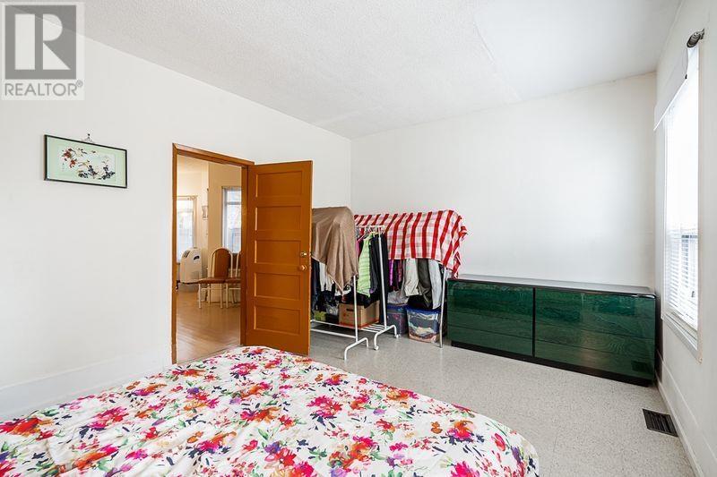 3947 Knight Street, Vancouver, British Columbia  V5N 3L8 - Photo 8 - C8068049