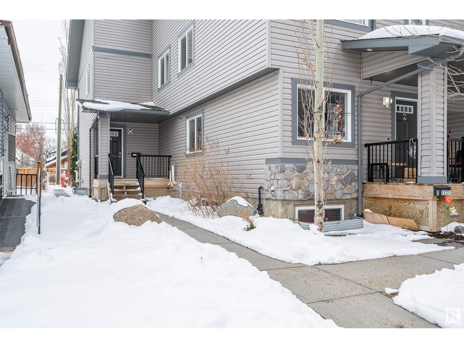Property at #4 11721 92 ST NW image 2
