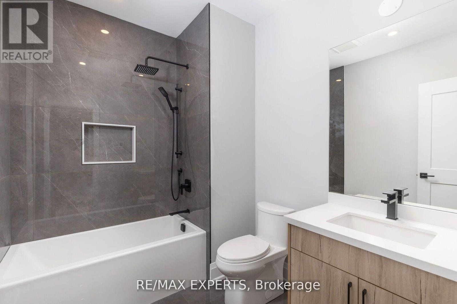 11a Marion Street, Caledon, Ontario  L7C 1K6 - Photo 29 - W12056151
