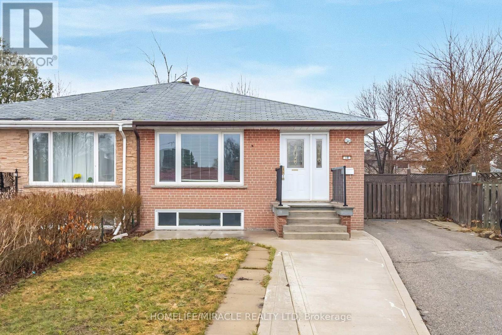 Property at 18 ALBION CRESCENT image 1