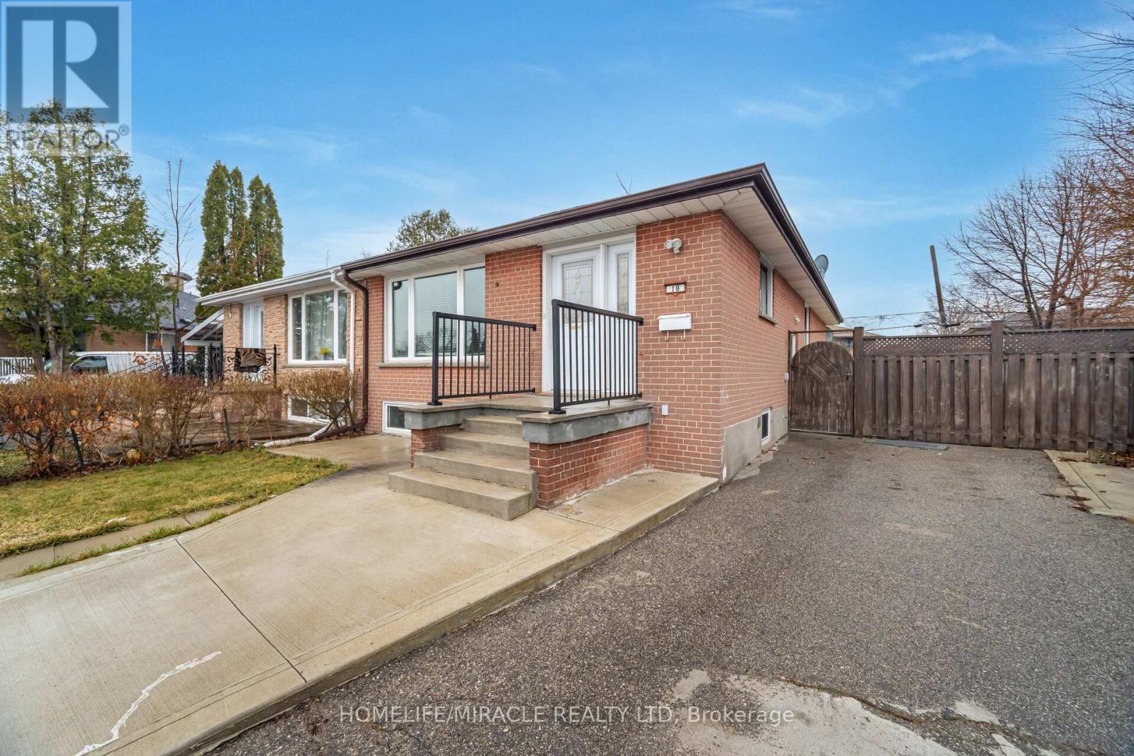 Property at 18 ALBION CRESCENT image 2
