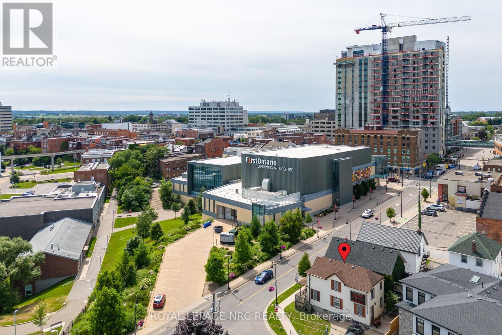 44 Carlisle Street, St. Catharines (451 - Downtown), Ontario  L2R 4H4 - Photo 7 - X12056186