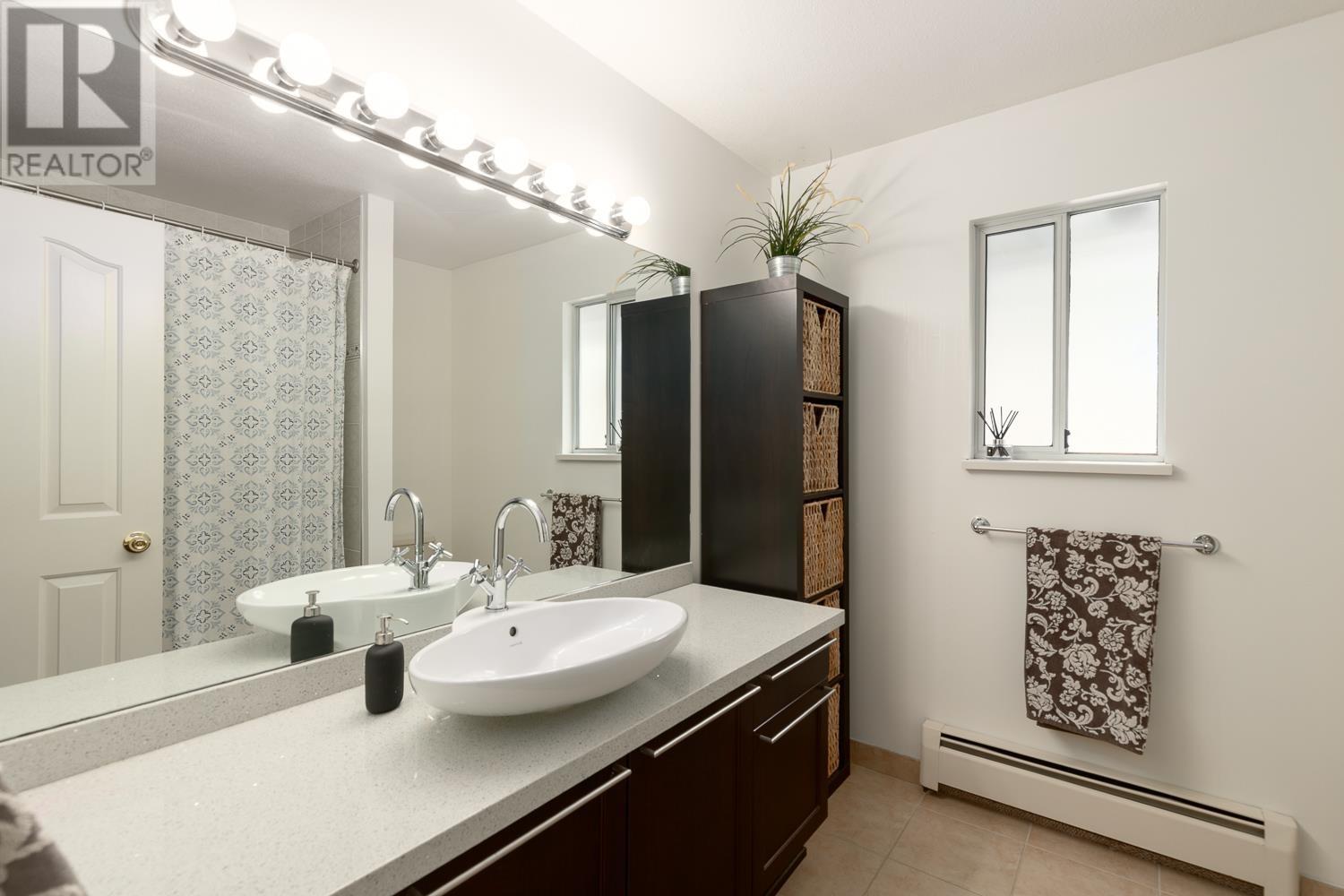 348 E 17 Street, North Vancouver, British Columbia  V7L 2V9 - Photo 26 - R2983674