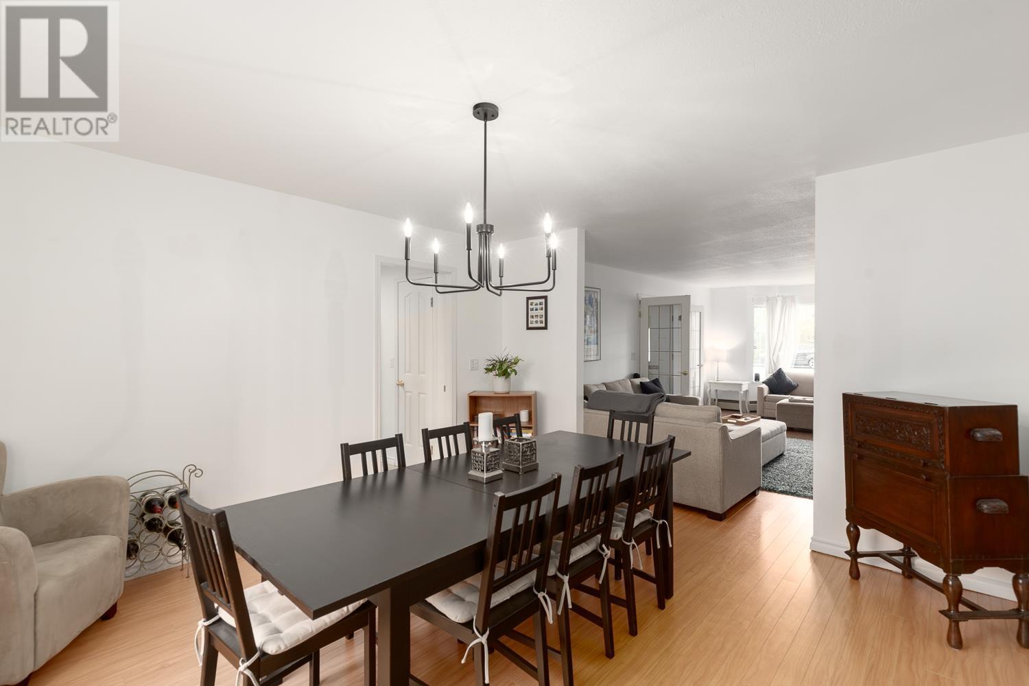 348 E 17 Street, North Vancouver, British Columbia  V7L 2V9 - Photo 9 - R2983674