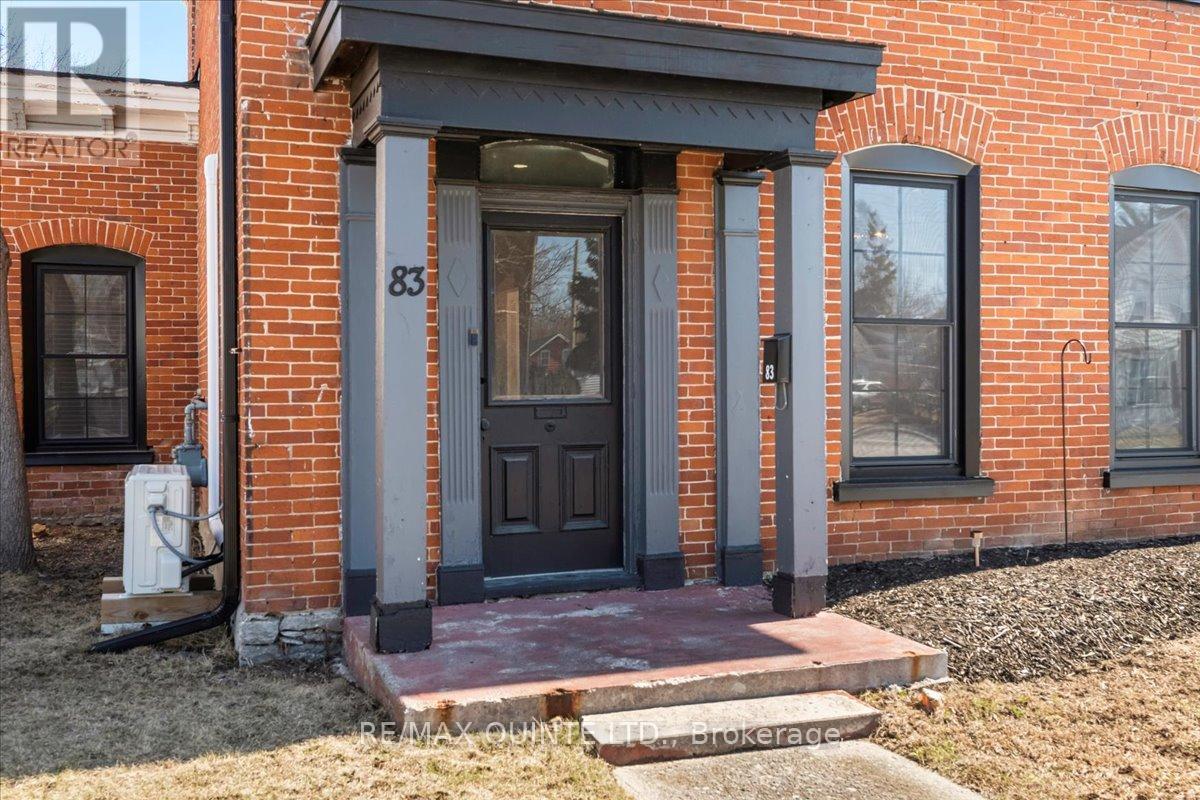 83 Cedar Street, Belleville (Belleville Ward), Ontario  K8P 3M3 - Photo 3 - X12056336
