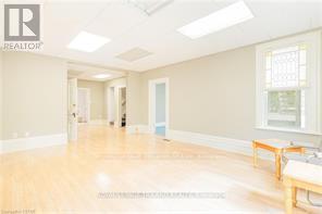 250 Main Street, North Middlesex (Parkhill), Ontario  N0M 2K0 - Photo 8 - X12056288