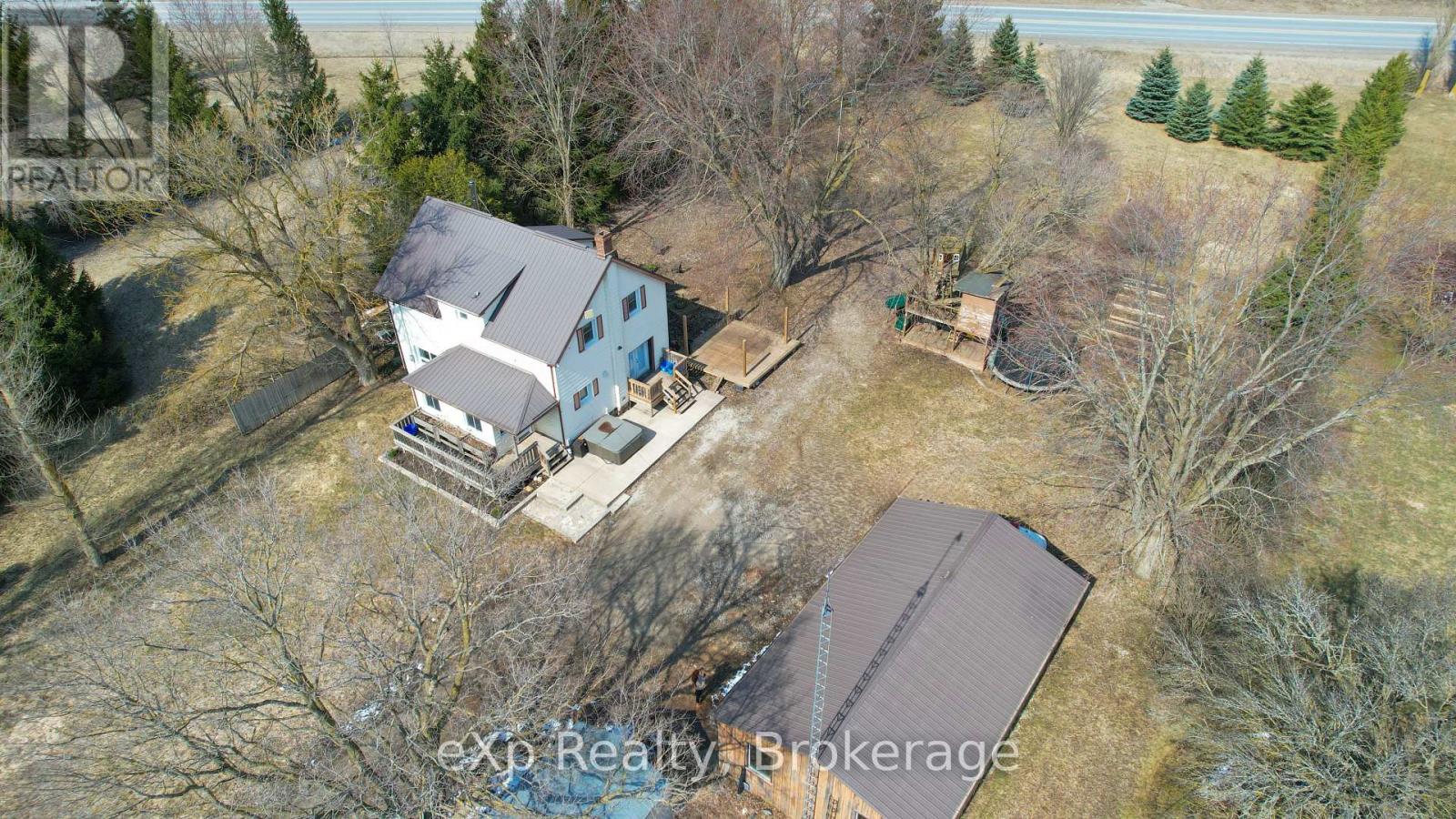 9499 Maas Park Drive, Wellington North, Ontario  N0G 2L0 - Photo 25 - X12056283