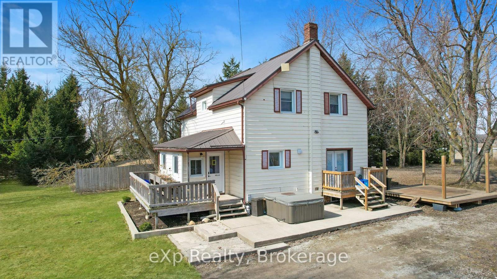 9499 Maas Park Drive, Wellington North, Ontario  N0G 2L0 - Photo 3 - X12056283