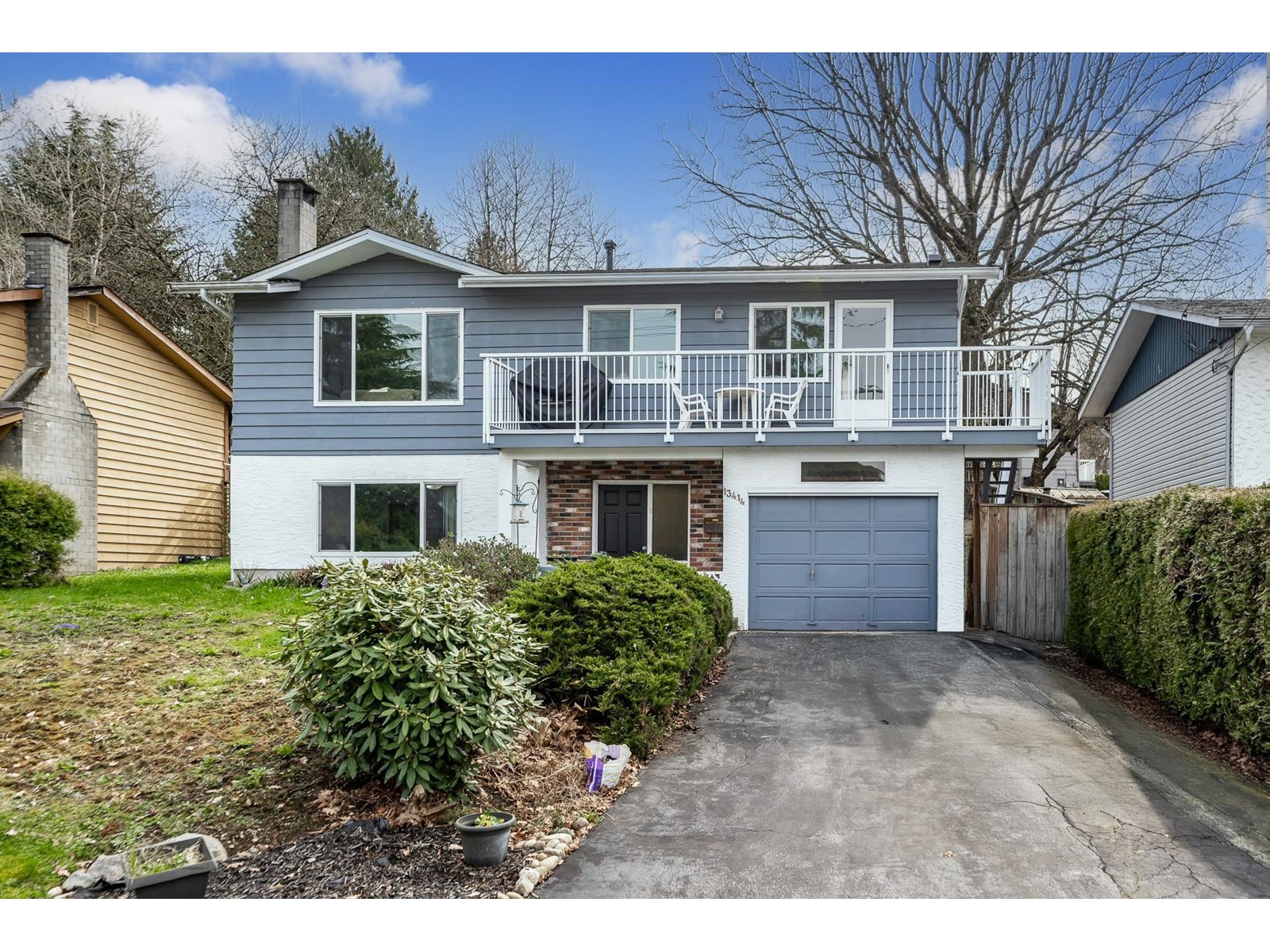 13414 113 Avenue, Surrey, British Columbia  V3R 2H6 - Photo 2 - R2984252