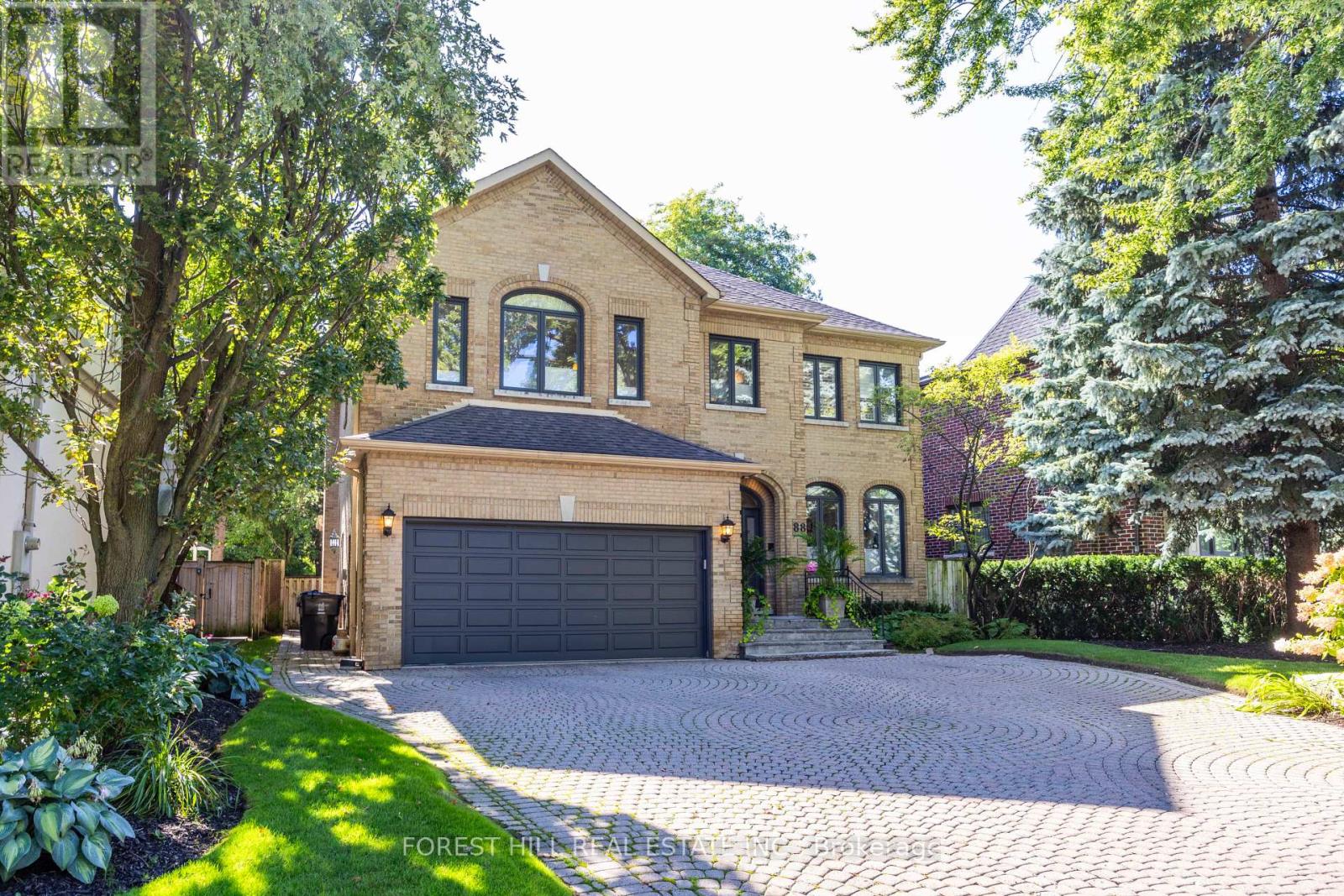 Property at 88 YONGE BOULEVARD image 1
