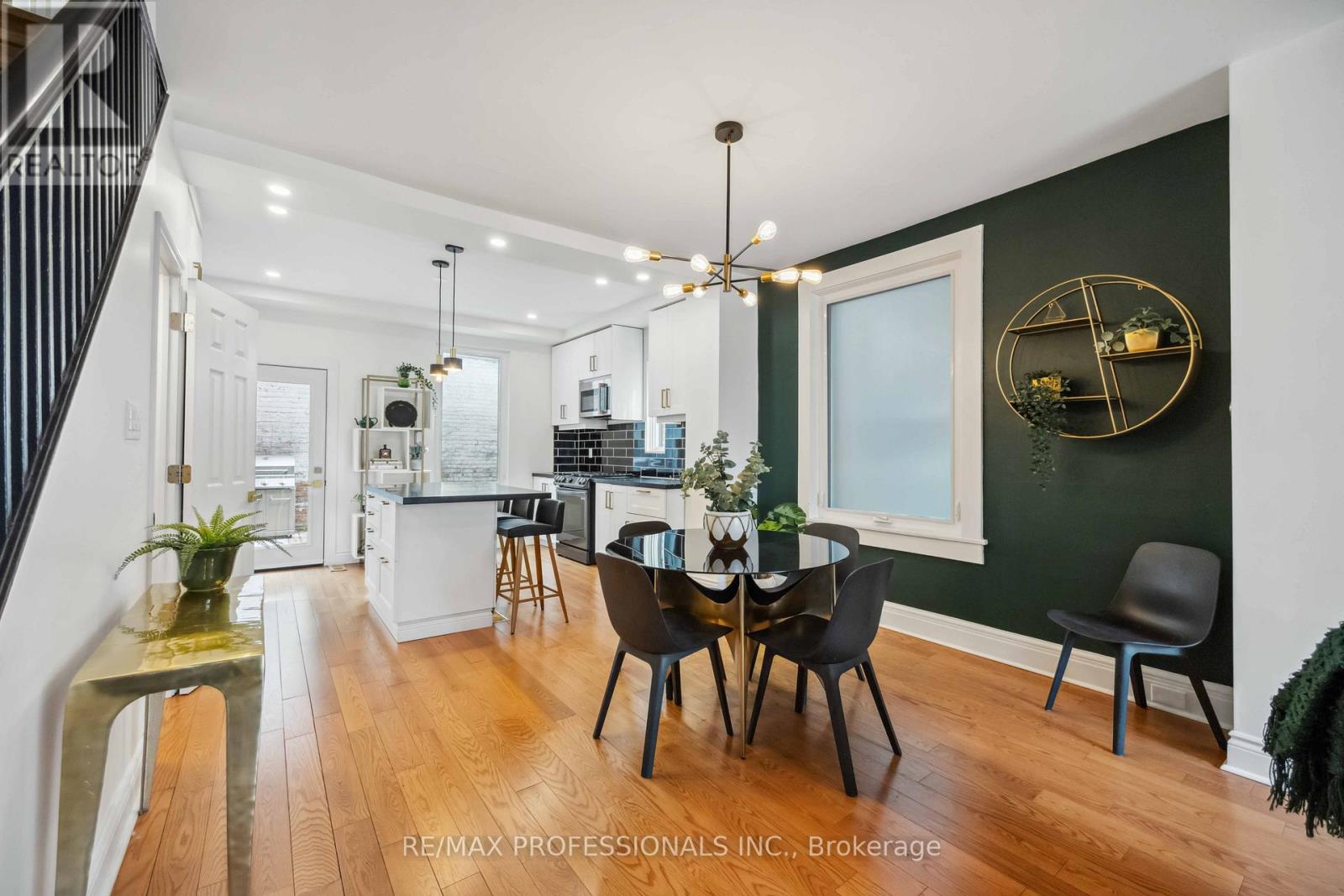 Property at 5 LONDON STREET image 5