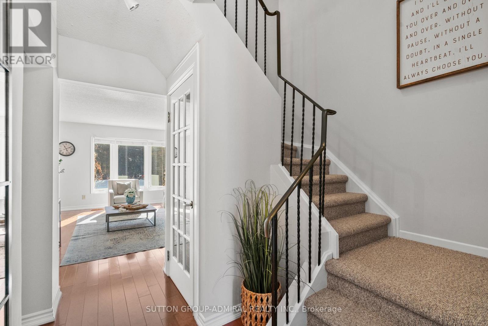Property at 31 KAREN STREET image 5