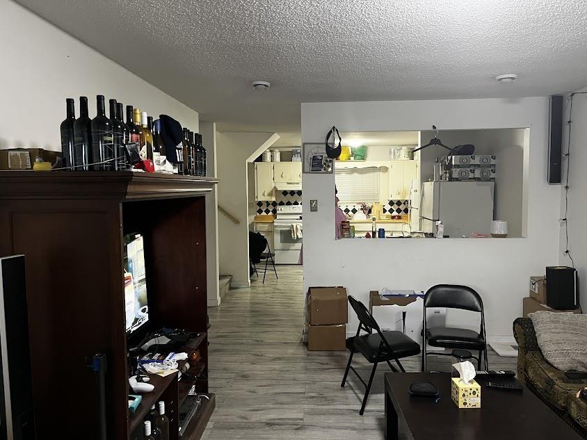 13218 67 Avenue, Surrey, British Columbia  V3W 7J2 - Photo 4 - R2975069