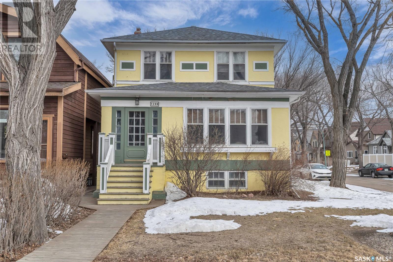 Property at 1200 College AVENUE image 1