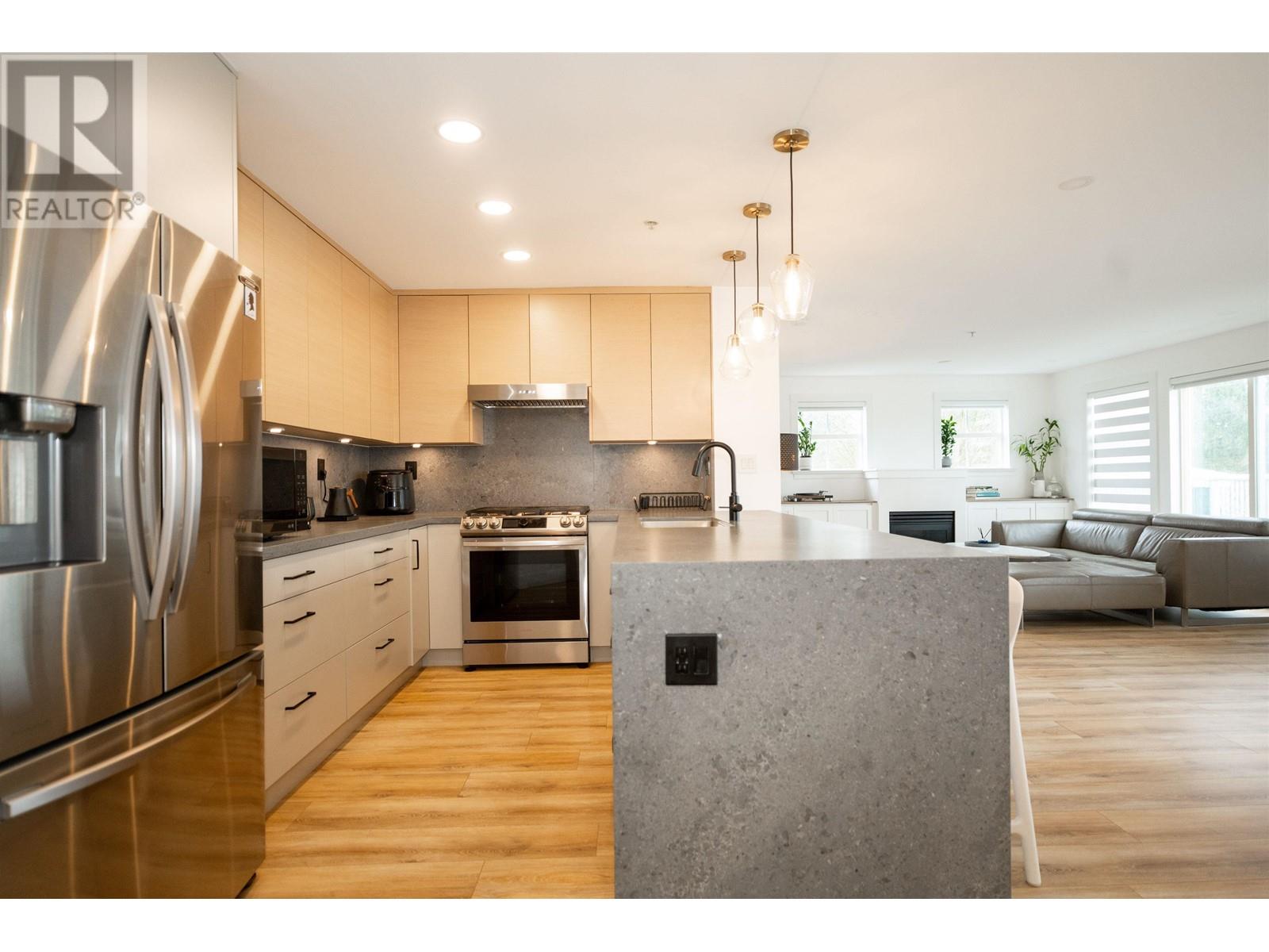 304 5723 Collingwood Street, Vancouver, British Columbia  V6N 4K6 - Photo 19 - R2984660