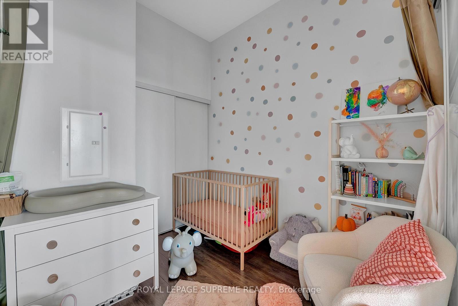 215 - 4208 Dundas Street W, Toronto, Ontario  M8X 0B1 - Photo 32 - W12056253