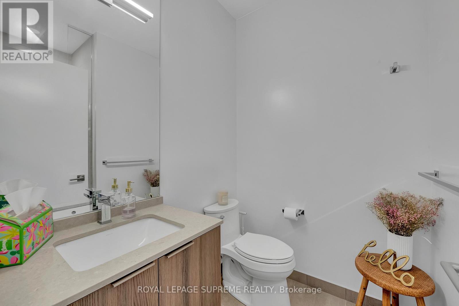 215 - 4208 Dundas Street W, Toronto, Ontario  M8X 0B1 - Photo 34 - W12056253