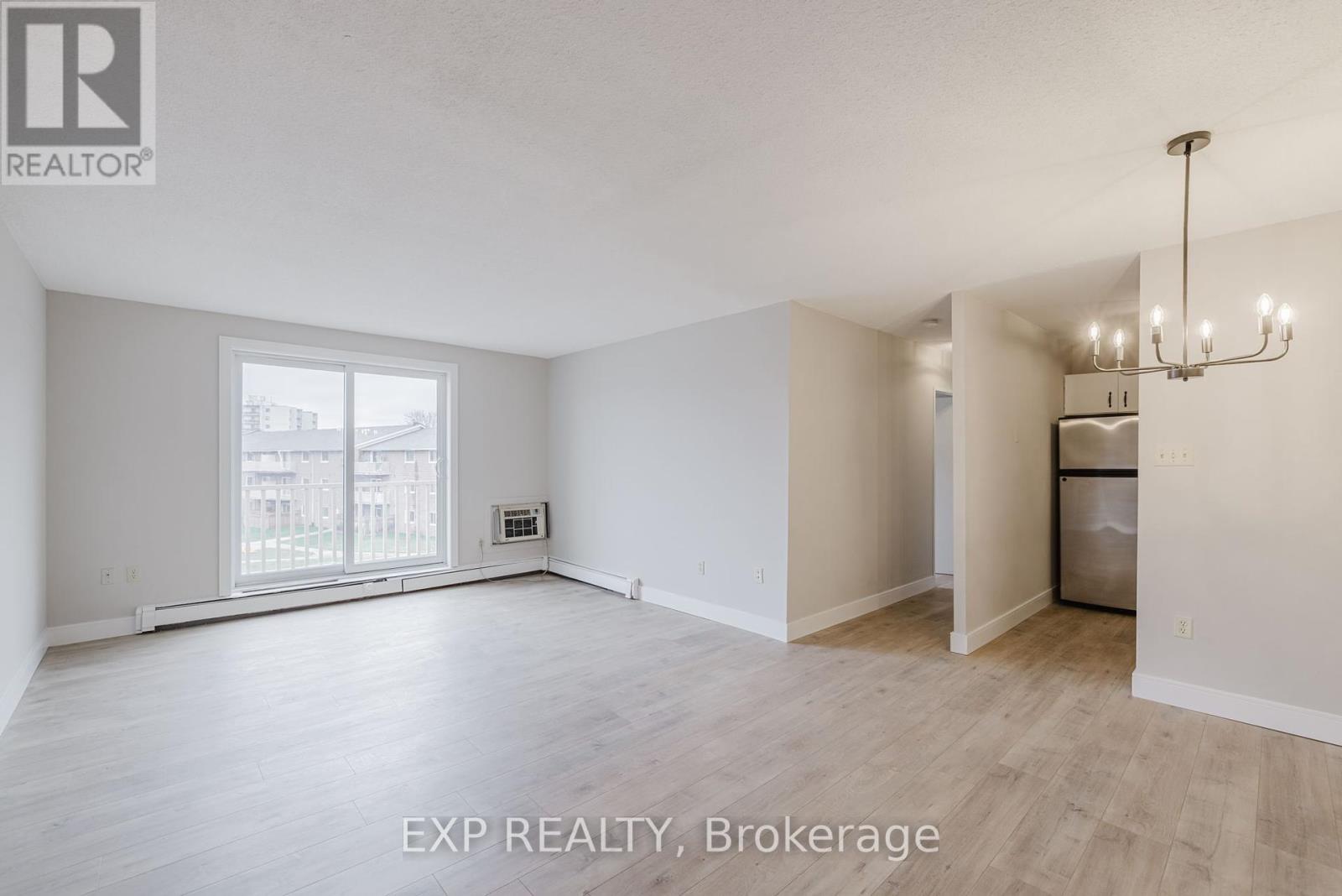 Property at 304 - 1584 ERNEST AVENUE image 3