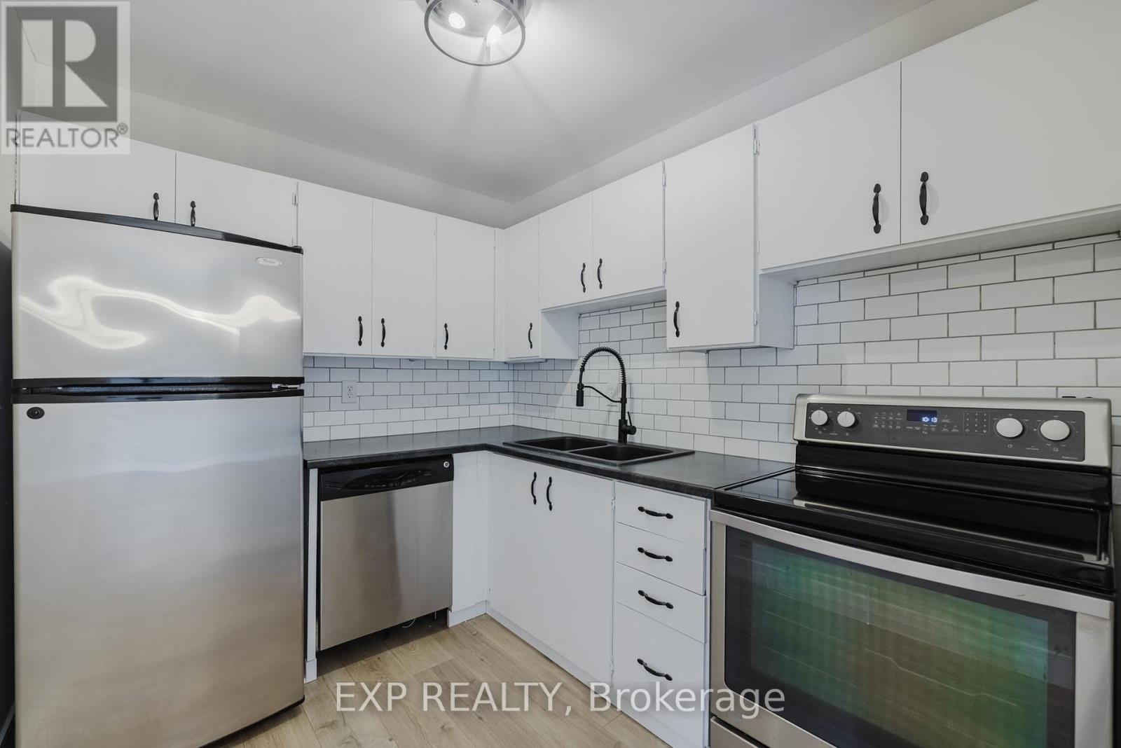 304 - 1584 Ernest Avenue, London South, Ontario  N6E 1X9 - Photo 6 - X12056498
