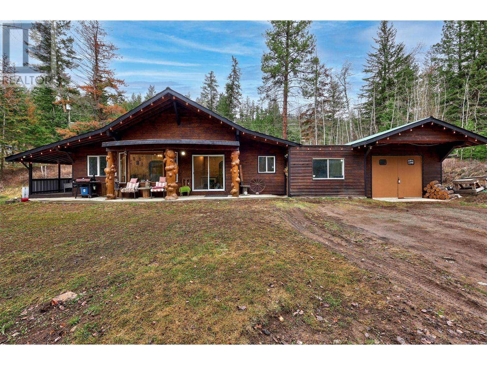 2431 COWICHAN Drive, kamloops, British Columbia V2H1P3