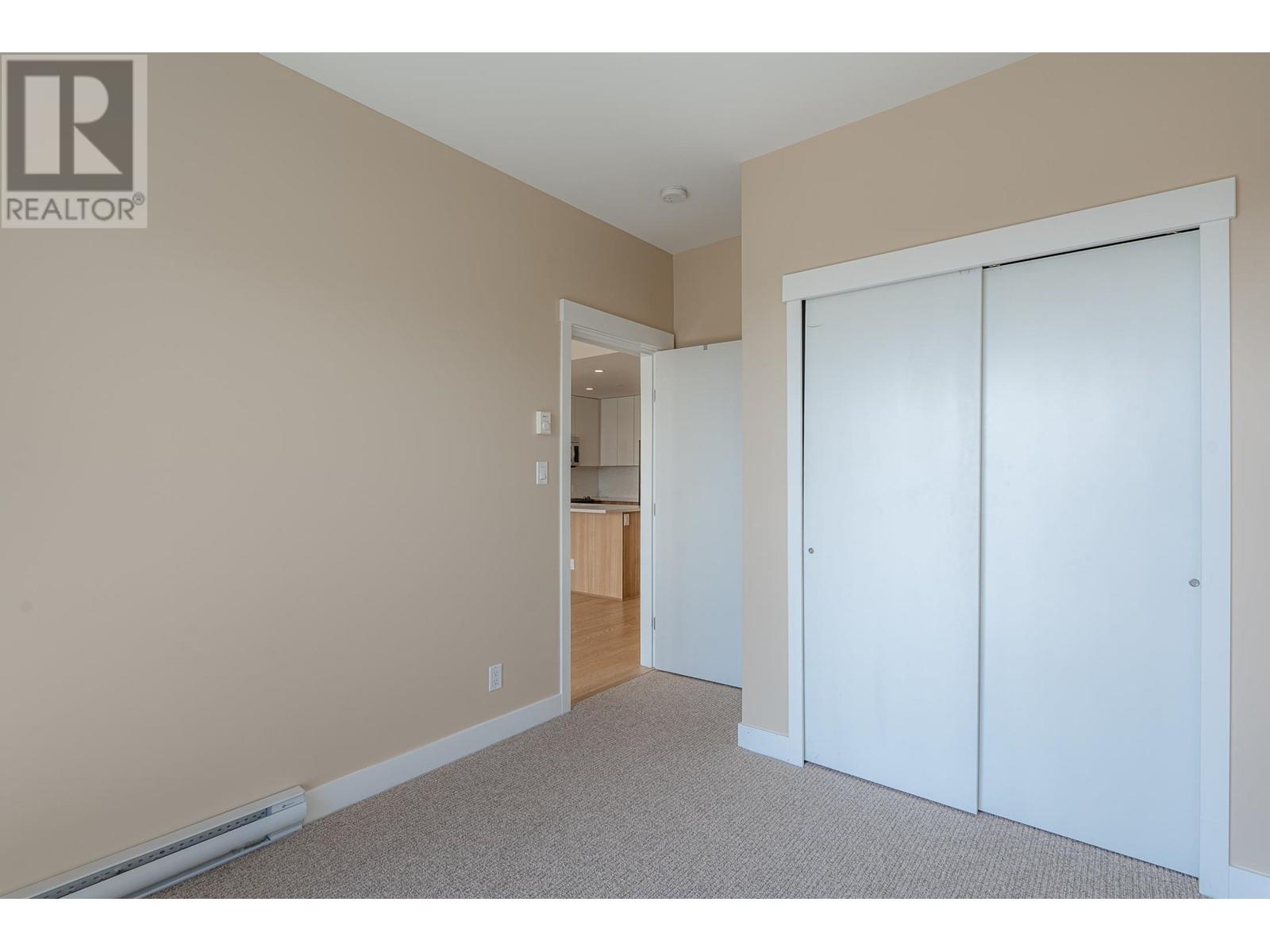 208 875 Gibsons Way, Gibsons, British Columbia  V0N 1V0 - Photo 12 - R2985005