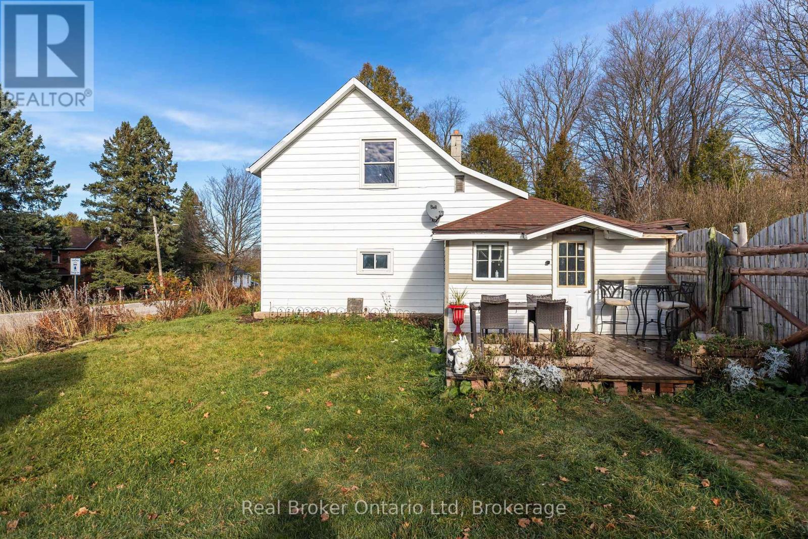 500218 Grey Road 12 Road, West Grey, Ontario  N0C 1H0 - Photo 2 - X12056505