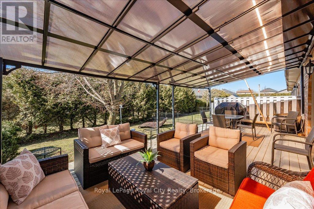 291 Bamford Drive, North Perth, Ontario  N4W 3V2 - Photo 41 - X12056534