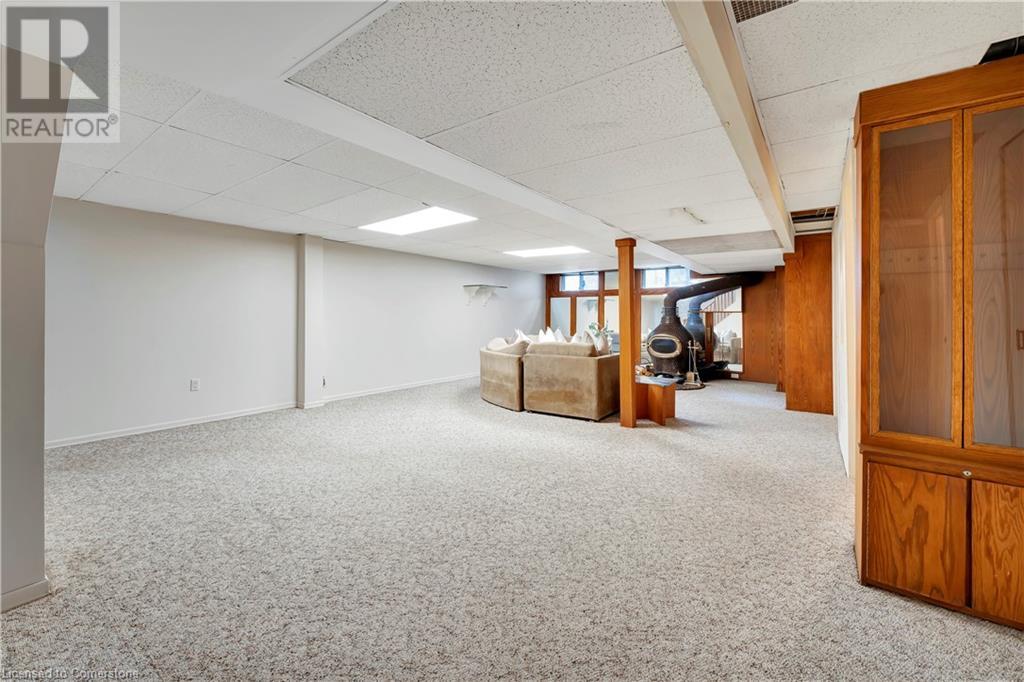 16 Combermere Crescent, Waterloo, Ontario  N2L 5B1 - Photo 34 - 40712725