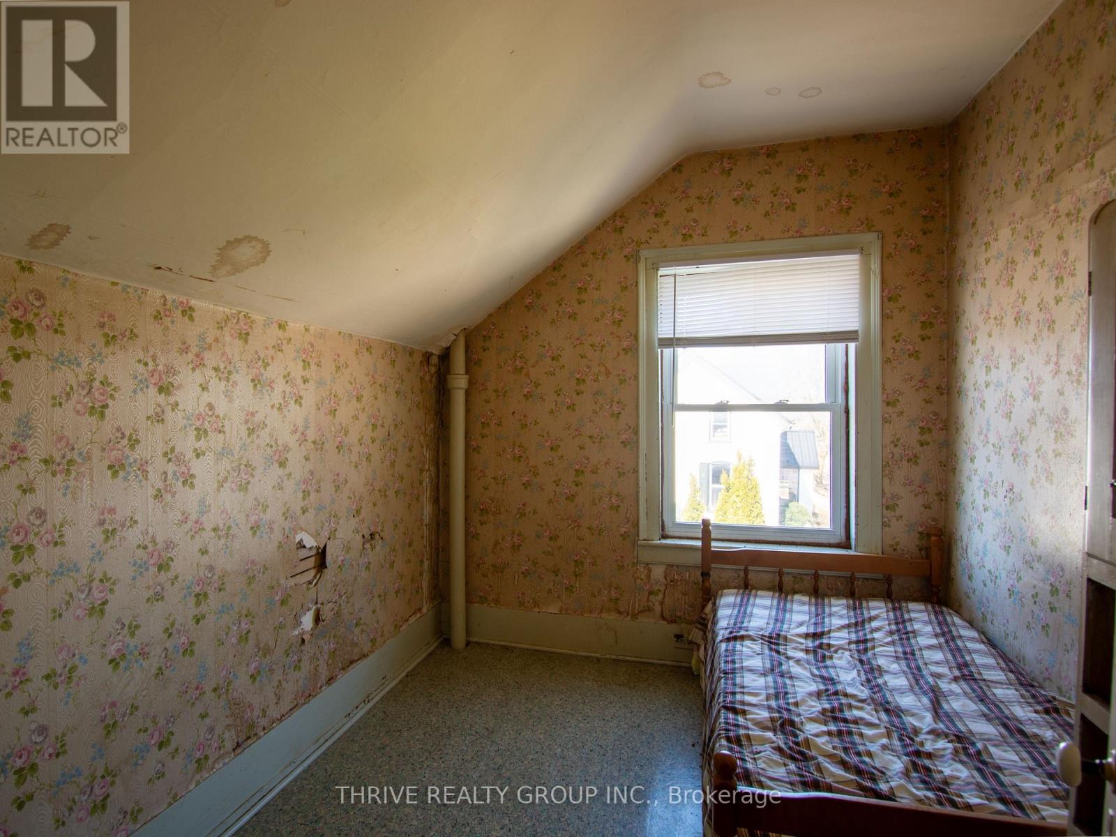 20 King Street N, South Huron, Ontario  N0M 1M0 - Photo 10 - X12030922